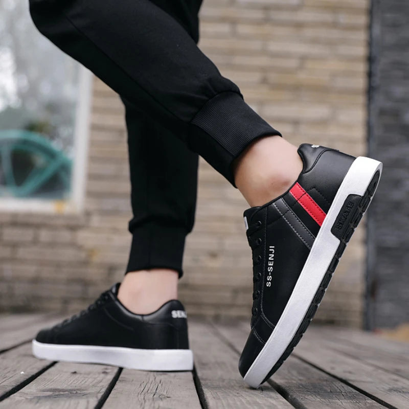 High Quality Men Sneakers Leather Outdoor Casual Shoes Lace-up Hot Sale Mens Vulcanized Shoes Trendy Men Shoes New Tenis Hombres